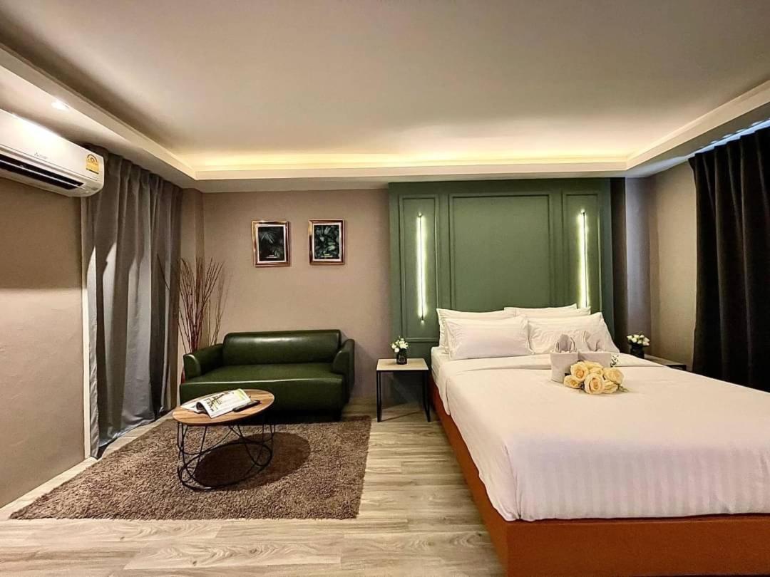 The Bed By Boonjira Διαμέρισμα Τσον Μπουρί Εξωτερικό φωτογραφία